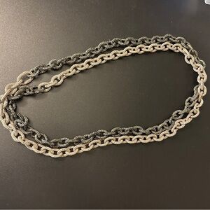 Chain Glittery Infinity Statement necklace Tri-colored silver, back and gold